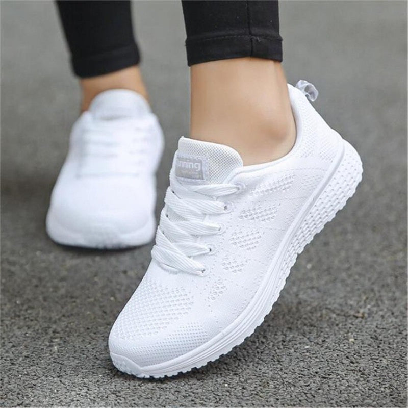 Stylish Women's Sneakers: Breathable & Outdoor