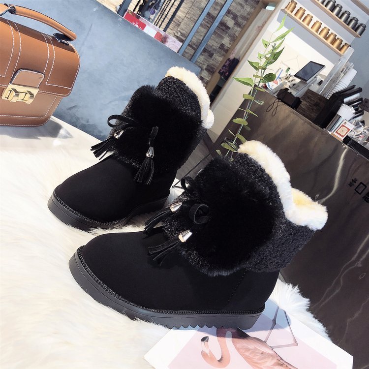 Chic Winter Snow Boots for Her
