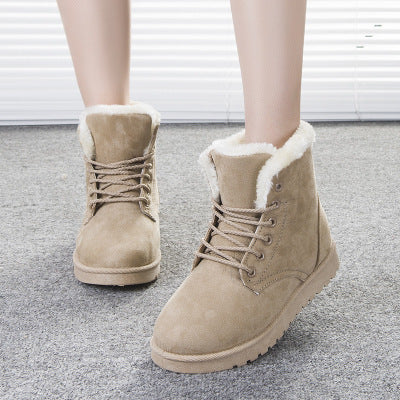 Chic Snow Street Boots for Her